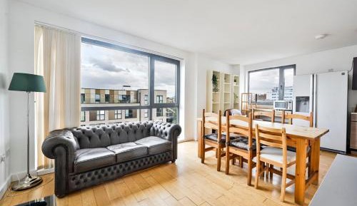 Four-Bedroom Apartment