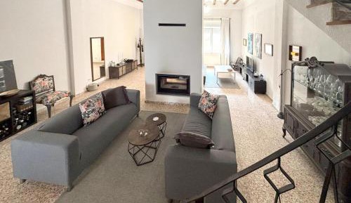 Three-Bedroom Vacation Home 