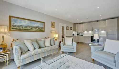 Two-Bedroom Apartment with Balcony