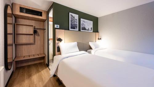Standard Room - 2 Single Beds