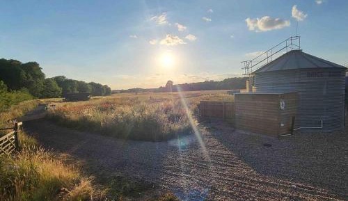 Three Bedroom Holiday Home with Hot Tub