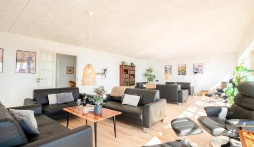 Twelve-Bedroom Holiday Home