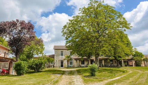 Triple Room with Garden View