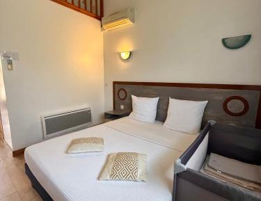 Duplex Quadruple Room