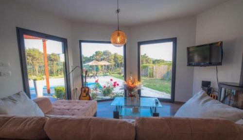 Four-Bedroom Vacation Home