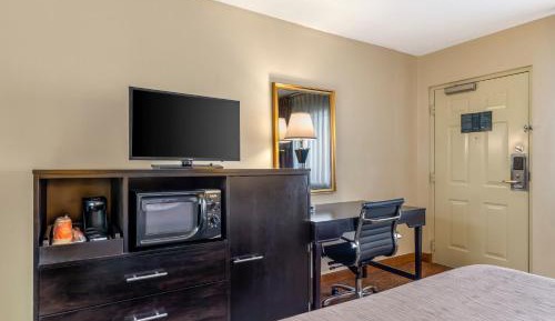 Queen Room - Non Smoking