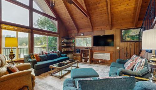 Three-Bedroom Vacation Home 
