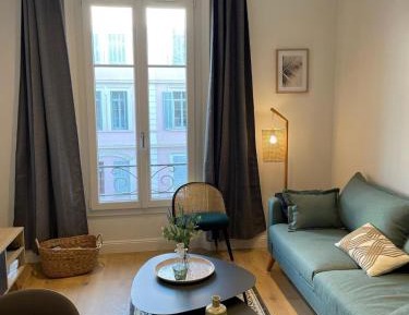 Deluxe One-Bedroom Apartment with City View