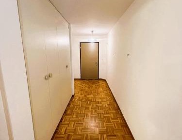 Deluxe Two-Bedroom Apartment with Garden View