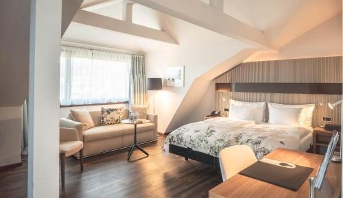 Deluxe Room with Balcony