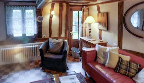 Three-Bedroom Vacation Home 