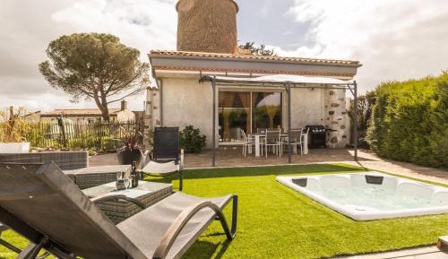 Holiday Home (5 Adults)