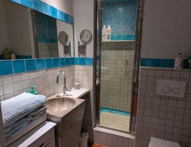 Queen Room with Garden View