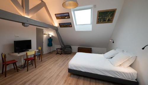 Double Room with Private Bathroom