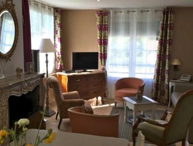 Four-Bedroom Apartment