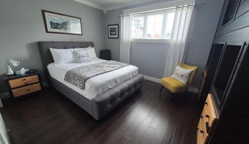 Queen Suite