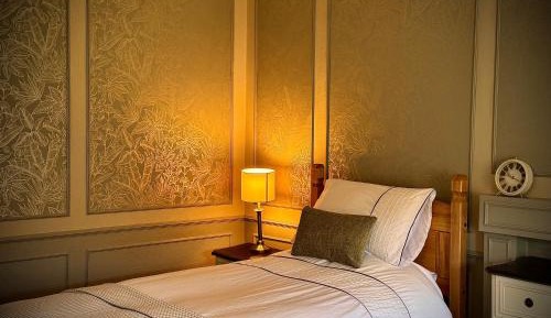 Superior Twin Room with Garden View