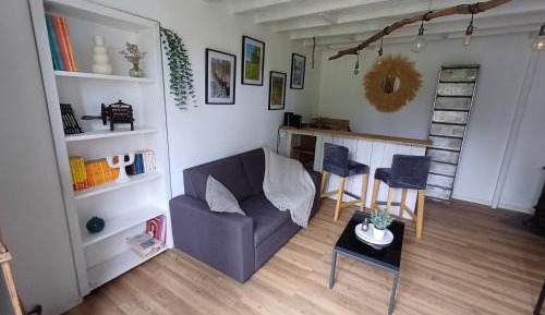 Studio - Split Level