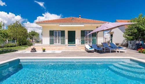 Two-Bedroom Holiday Home