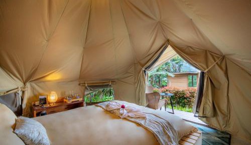 Classic Double Private Bathroom