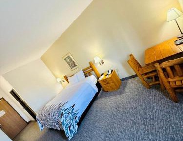 King Room - Non-Smoking