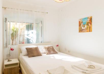 One-Bedroom Apartment - Od Kolorine Street 5