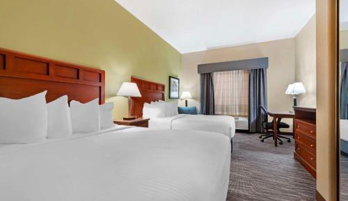 Queen Room with Two Queen Beds