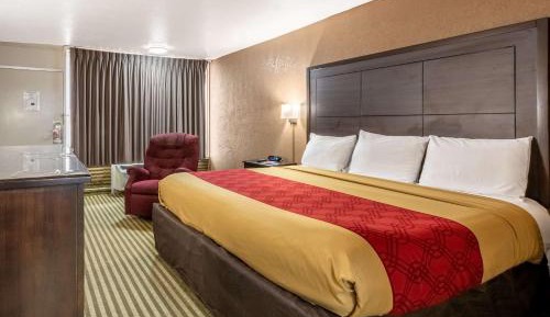 King Room - Non-Smoking