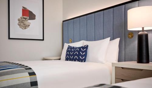 Deluxe Queen Room with Two Queen Beds