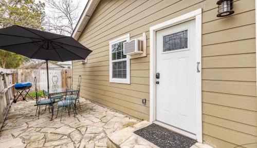 One-Bedroom Cottage