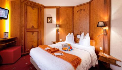 Traditional Room