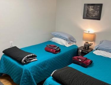 Standard Twin Room with Shared Bathroom