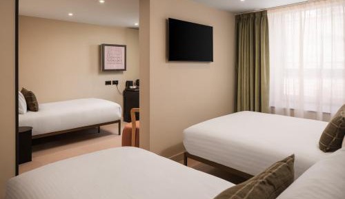 Quadruple Room *Newly Refurbished*