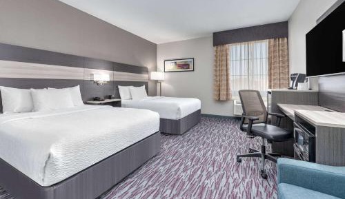 Queen Room with Two Queen Beds - Non-Smoking