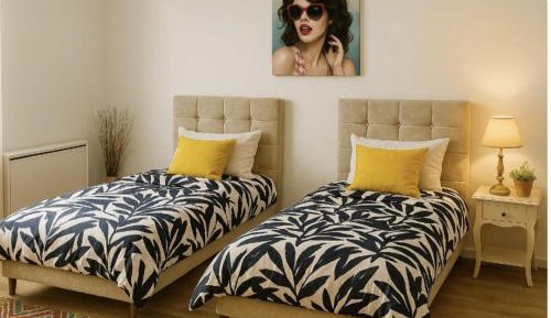 Twin Room with Private Bathroom