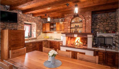 Three-Bedroom Vacation Home 