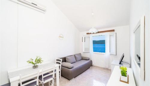 Three-Bedroom Vacation Home 