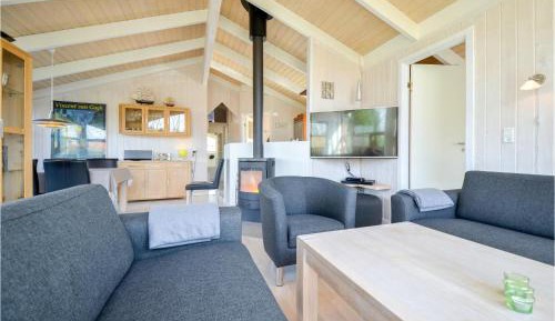 Three-Bedroom Vacation Home 