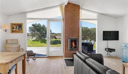 Three-Bedroom Vacation Home 