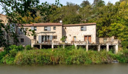 Four-Bedroom Vacation Home