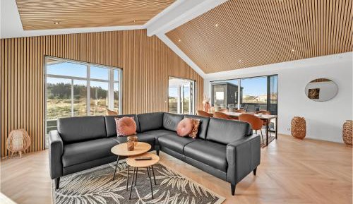 Four-Bedroom Vacation Home