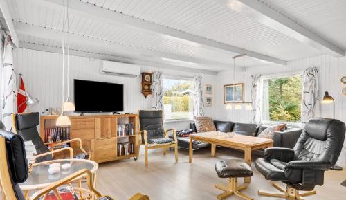 Two-Bedroom Holiday Home