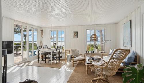 Three-Bedroom Vacation Home 