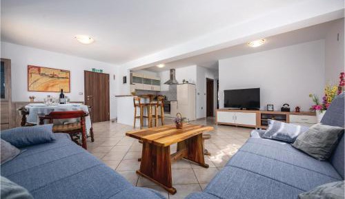 Three-Bedroom Vacation Home 