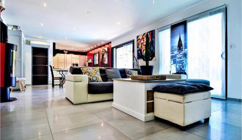 Four-Bedroom Vacation Home