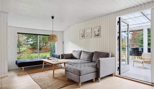 Three-Bedroom Vacation Home 