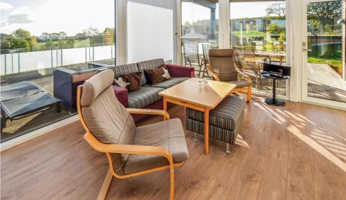 Three-Bedroom Vacation Home 