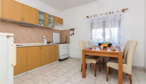Three-Bedroom Vacation Home 