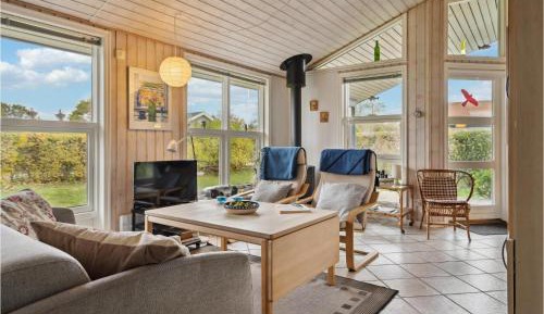 Three-Bedroom Vacation Home 