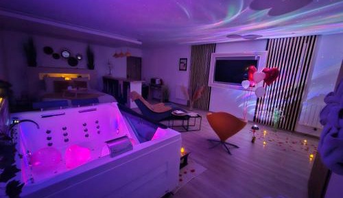 Double Room with Spa Bath